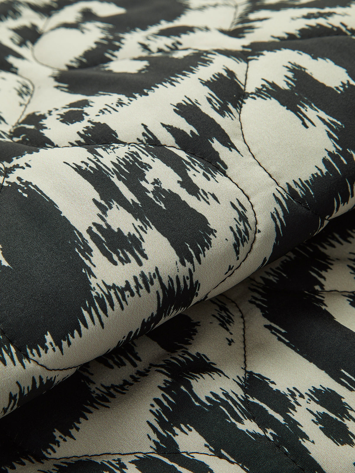 Bohemia Yuvarlak Yaka Kış Kabanı Shine Aura