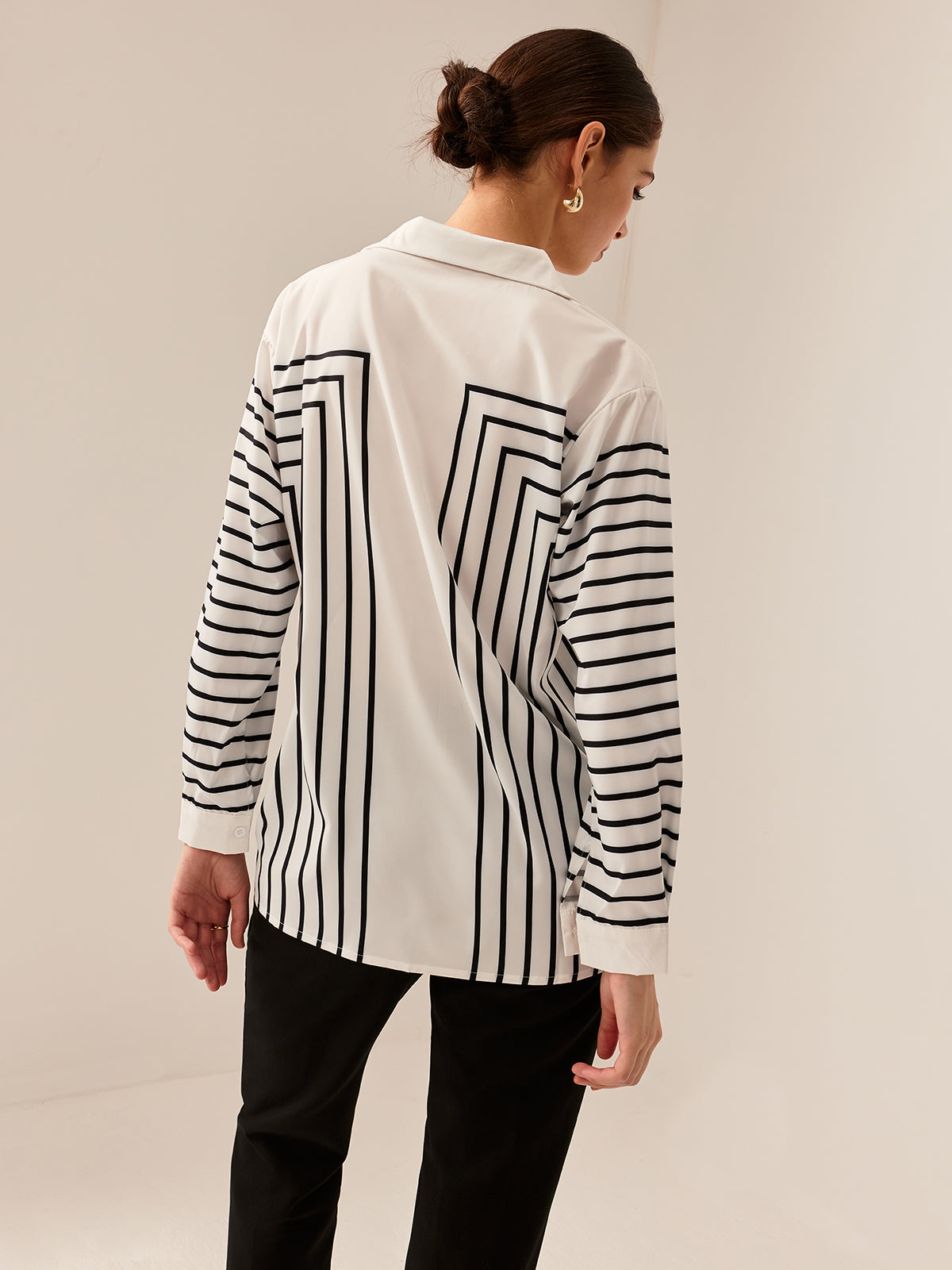 Geometric Striped Polo Shirt Shine Aura