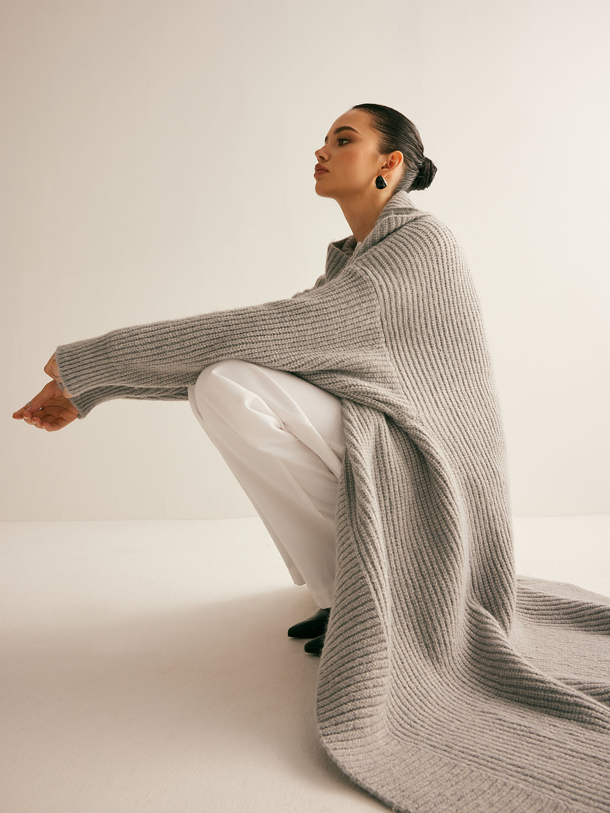 Yaka Şal Kıvrımlı Uzun Kaban Shine Aura