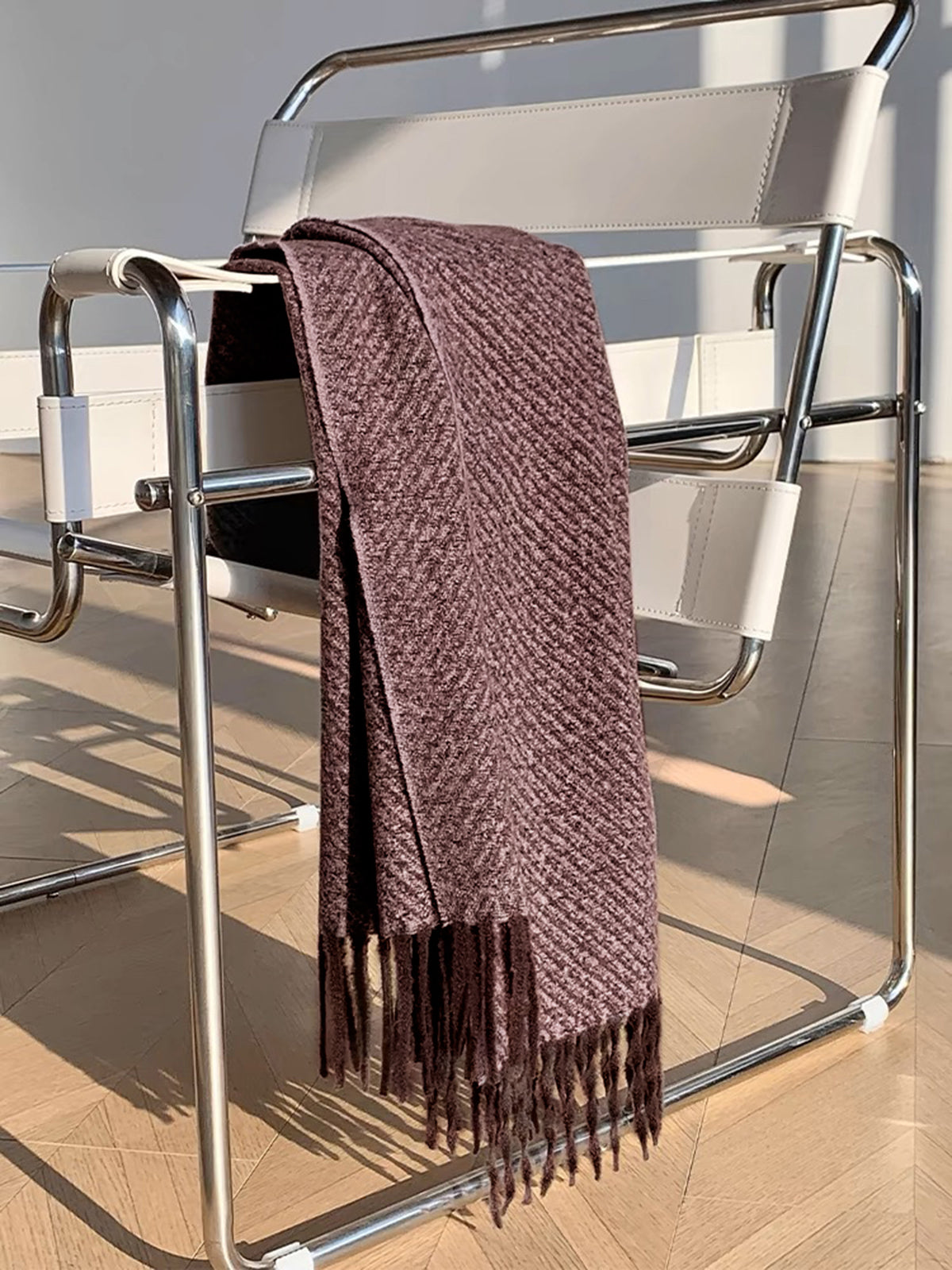 Utility Plain Tassel Scarf Shine Aura