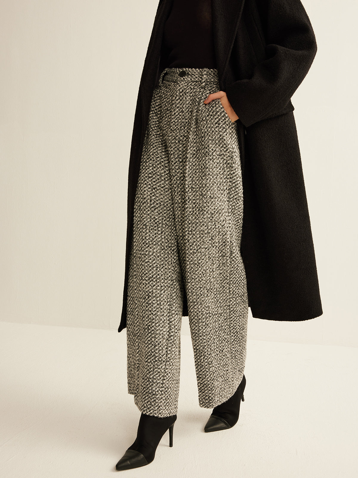 Wool-Blend Tweed Pants Shine Aura