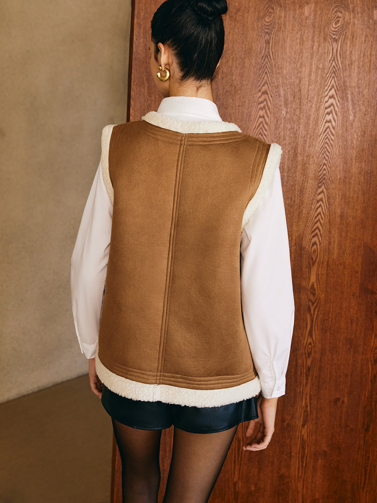 Minky Warm Faux Leather Vest Shine Aura