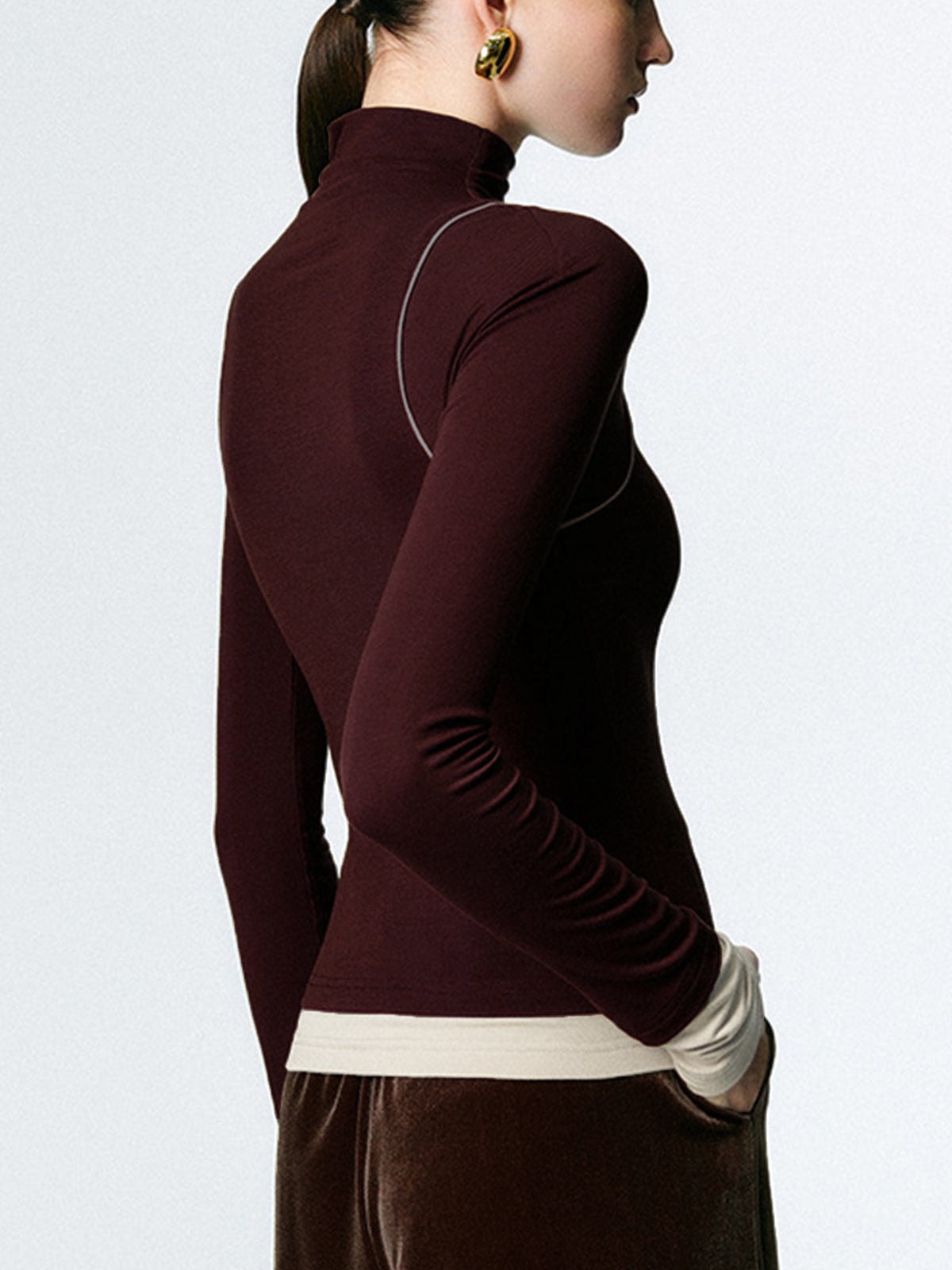 Mock Neck Contrast Binding Jersey Top Shine Aura