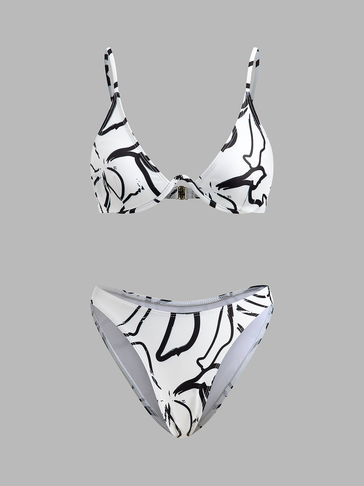 Şık Soyut Üçgen Bikini Takımı ile Trendy Plaj Görünümü Shine Aura