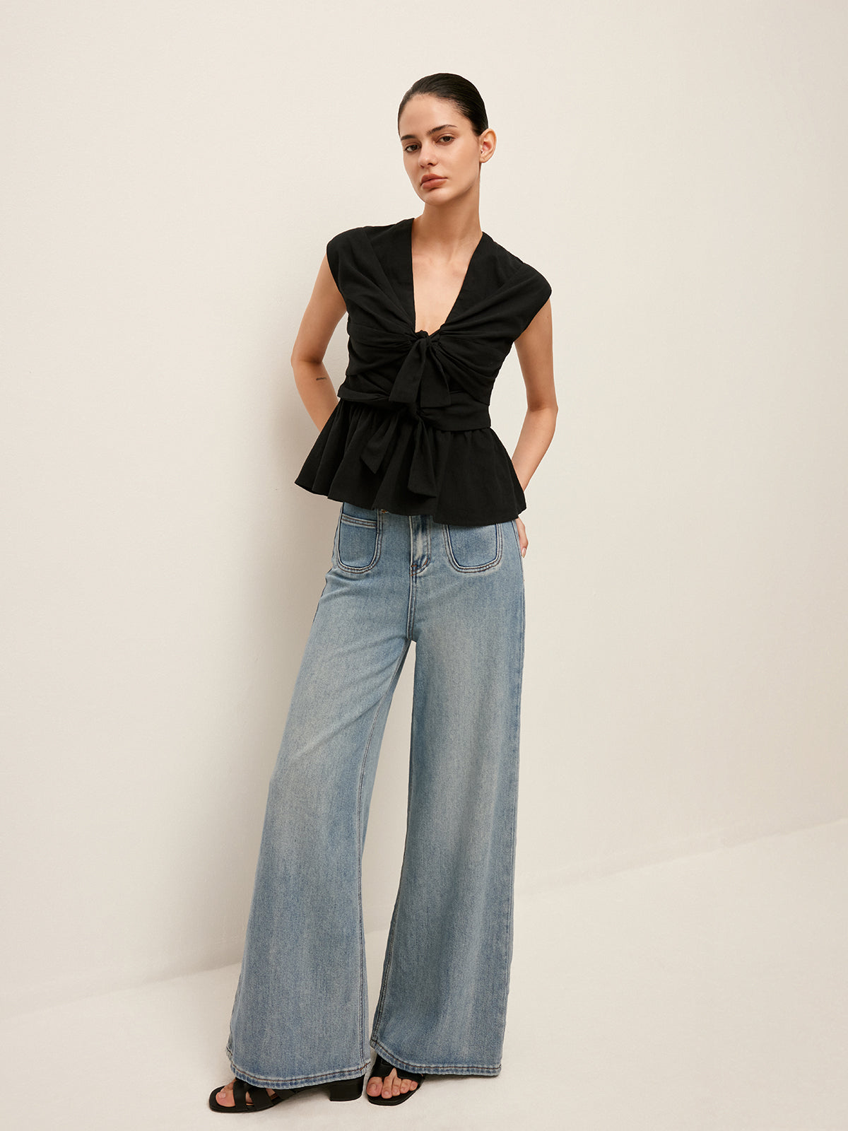 Şık Bağcıklı Peplum Bluz