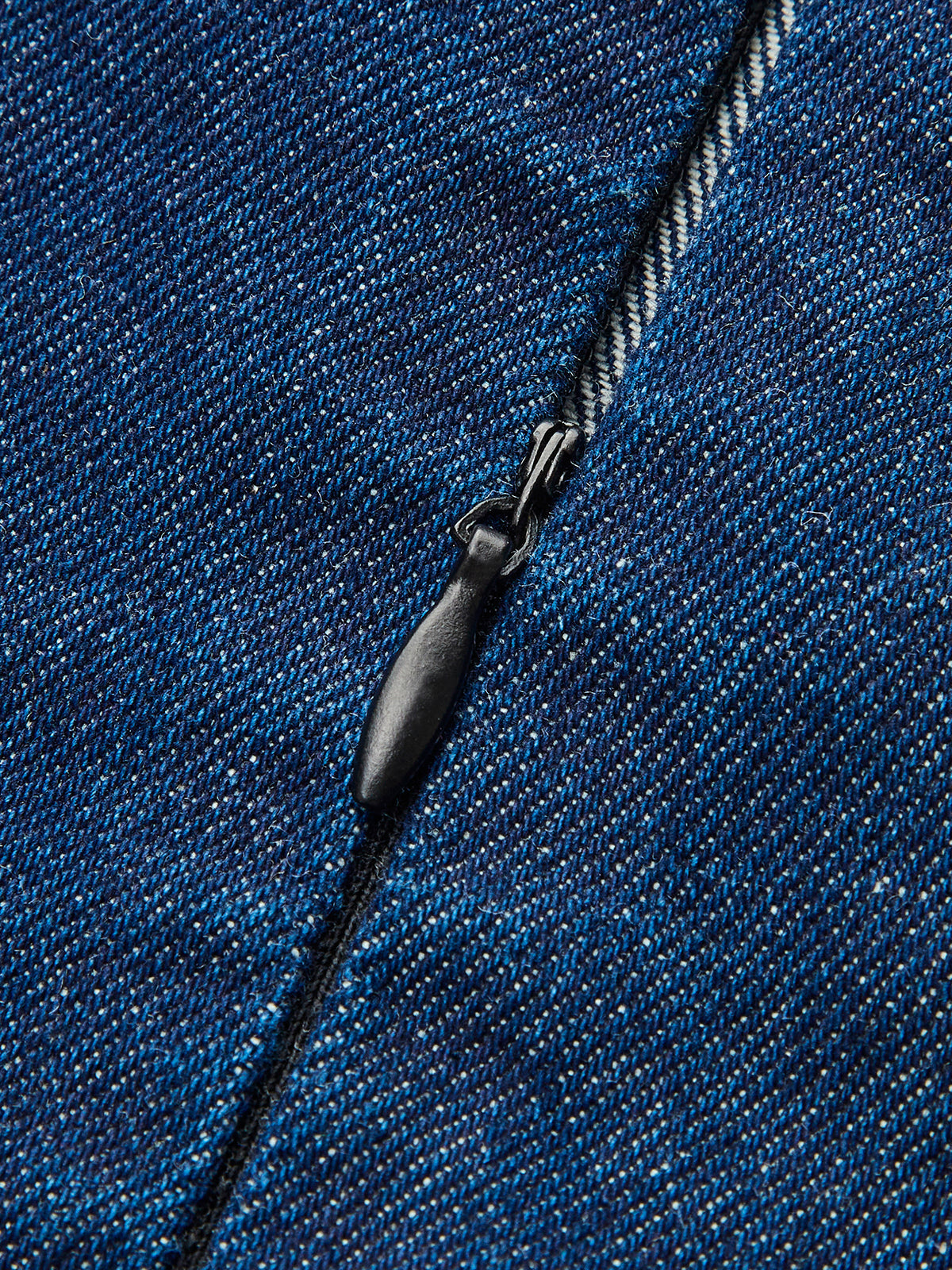 Şık X-Baskı Fırfırlı Denim Elbise