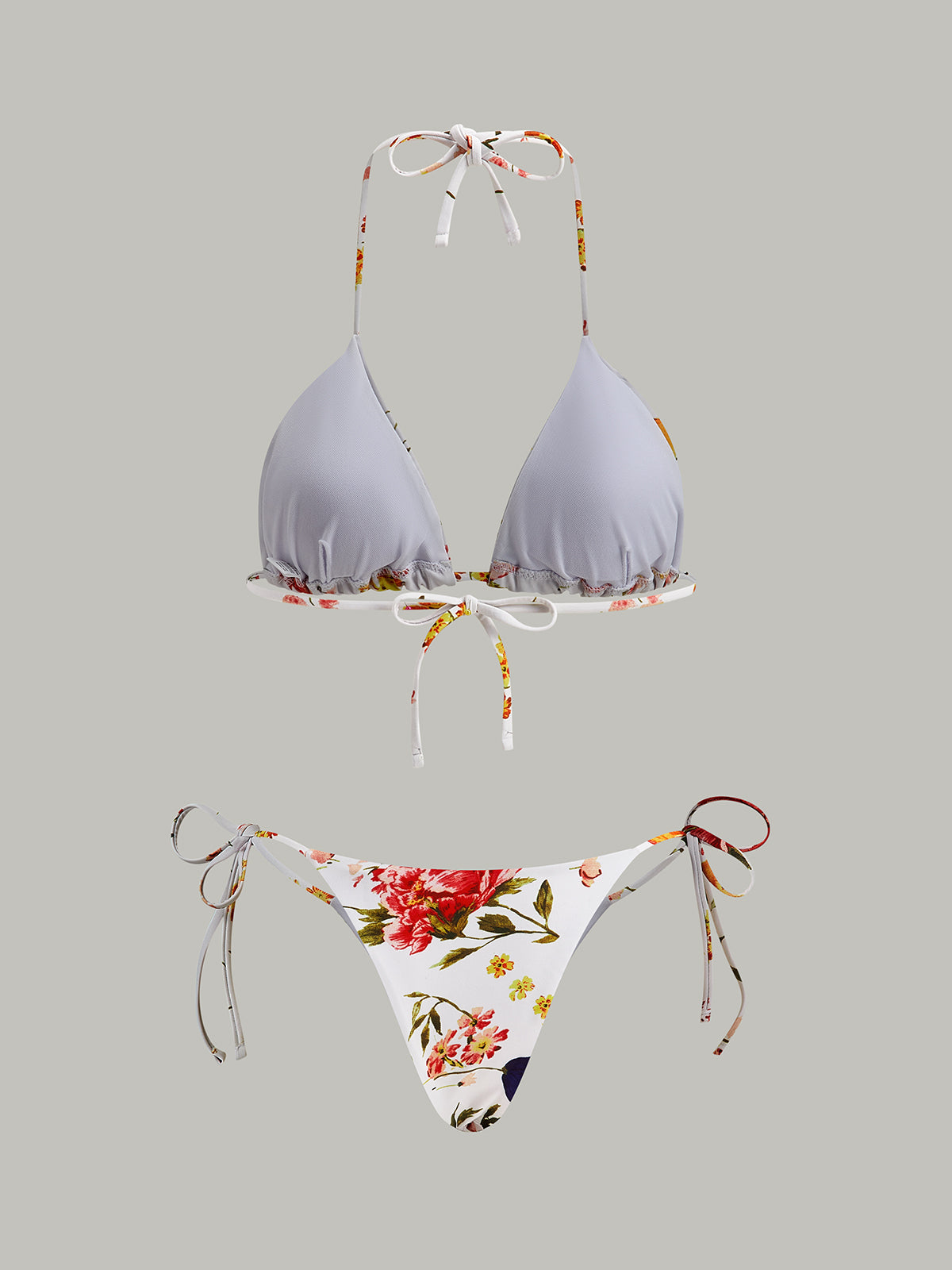 Çiçek Desenli Düğmeli Bikini Takımı Parlak Bir Görünüm İçin
