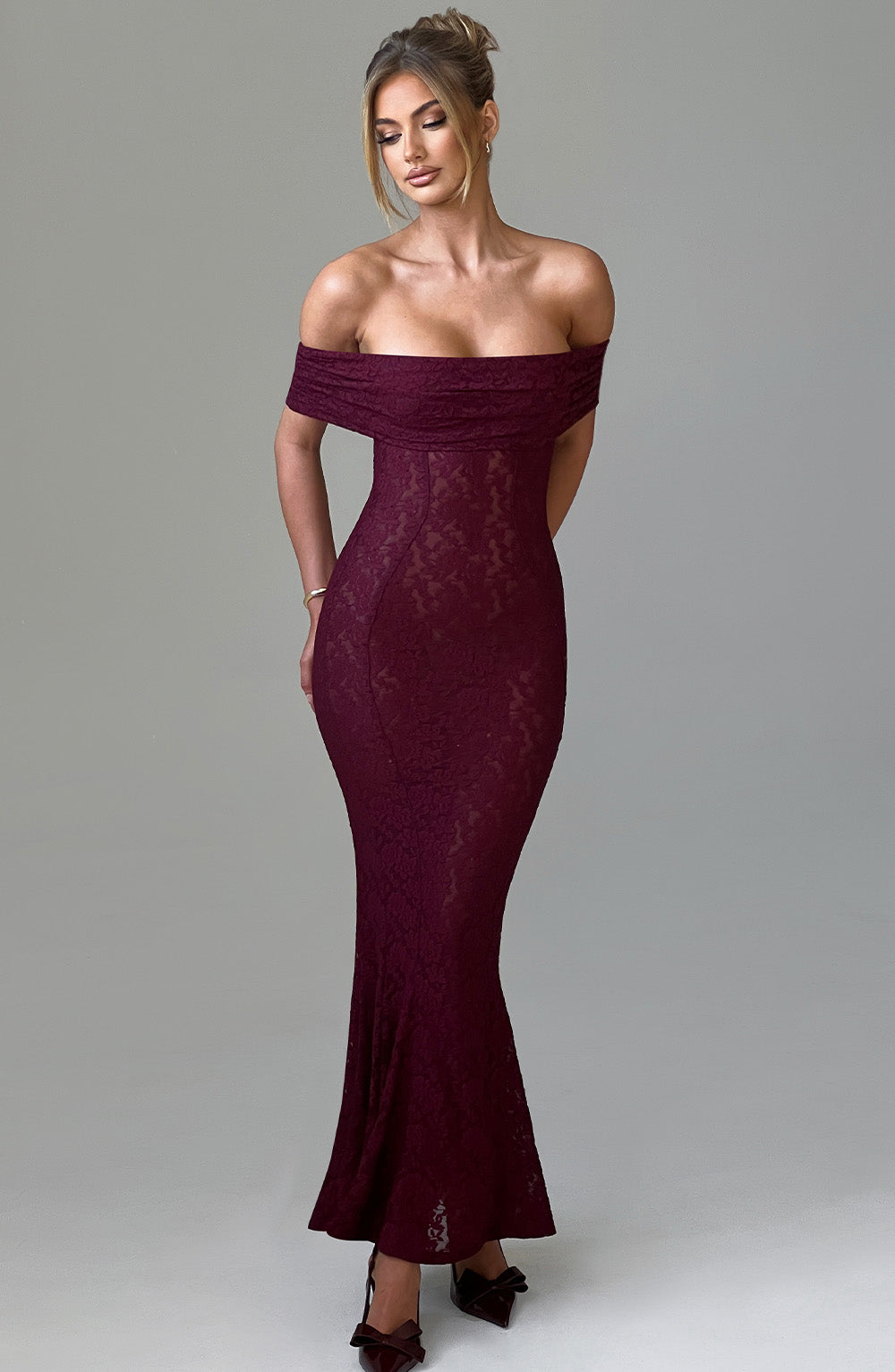 Stephanie Maksi Elbise - Bordo Shine Aura