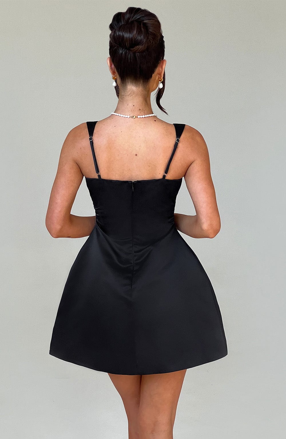 Sofie Mini Elbise - Siyah Shine Aura