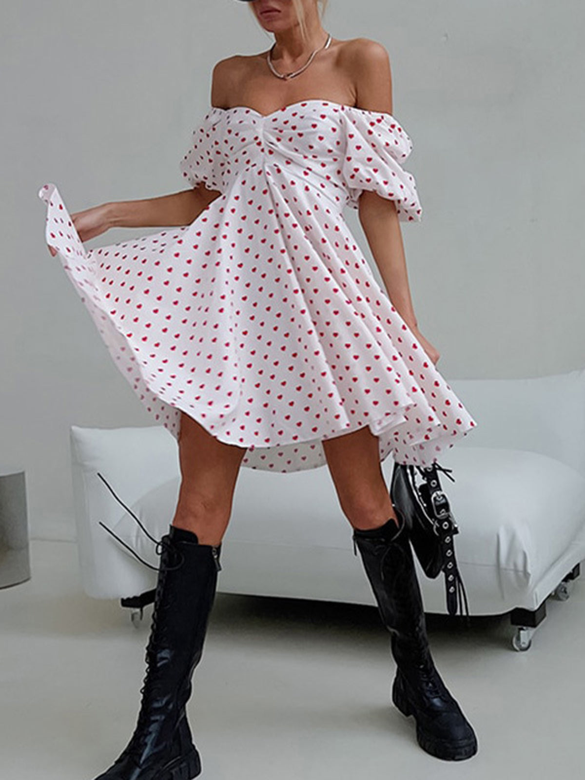 Puantiyeli Desenli Düşük Omuz Kısa Elbise Shine Aura