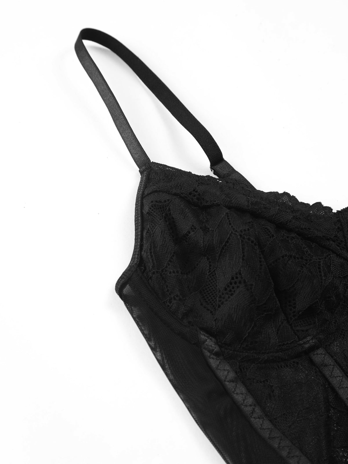 Çiçek Taraklı Kenarlı Dantel Kesilmiş Bodysuit Shine Aura