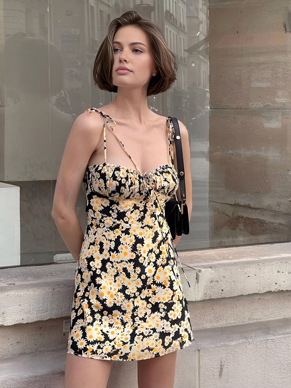 Papatya Baskılı Çiçekli Kısa Elbise Shine Aura