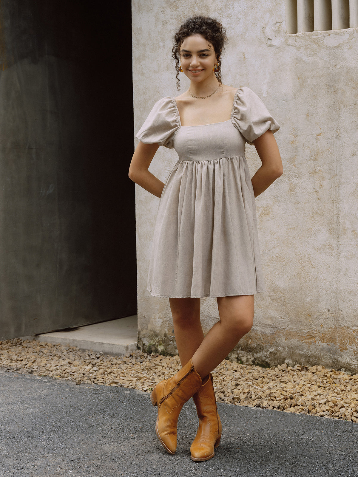 Pamuklu Puf Kollu Kısa Elbise Shine Aura