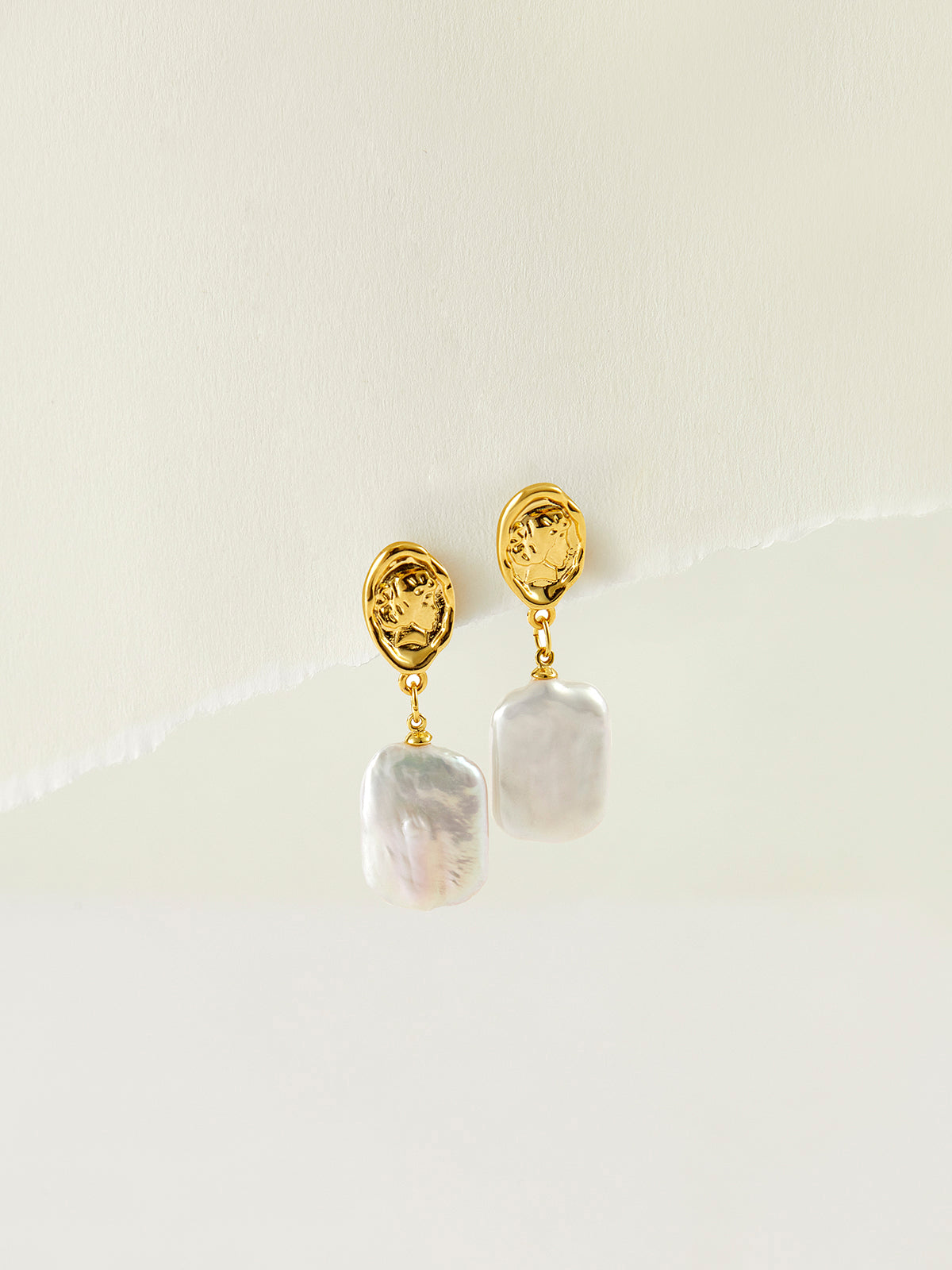 Baroque Pearl Pendant Earrings Shine Aura