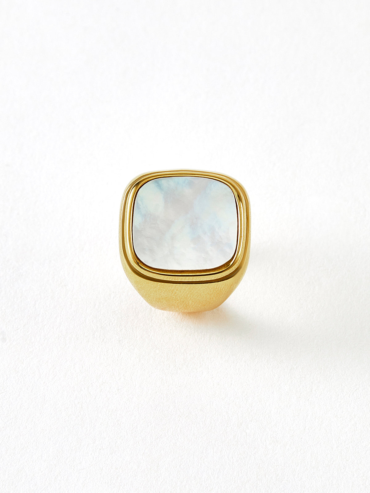 Square Shell Signet Ring Shine Aura