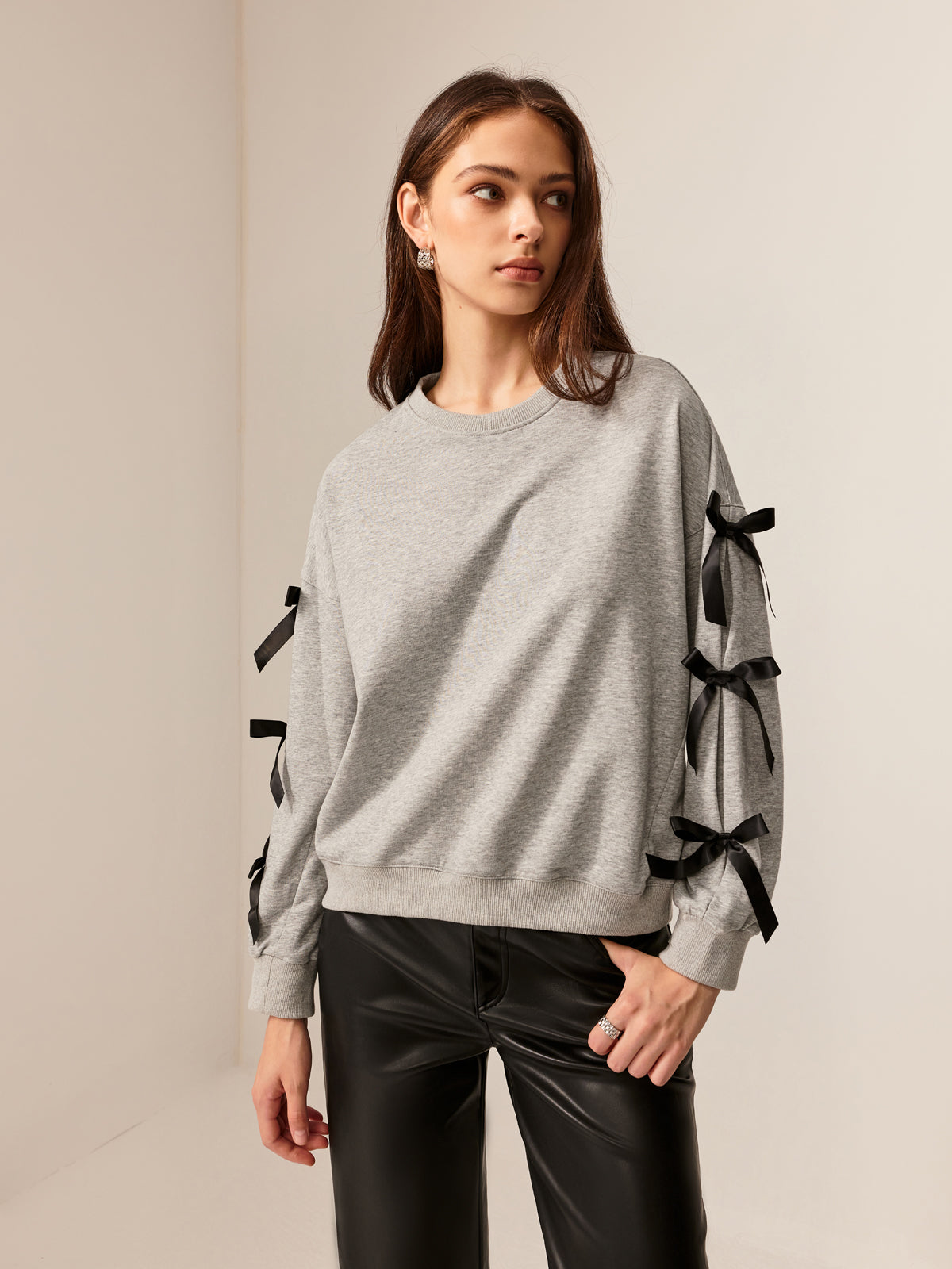 Yaka Fiyonklu Sweatshirt Shine Aura