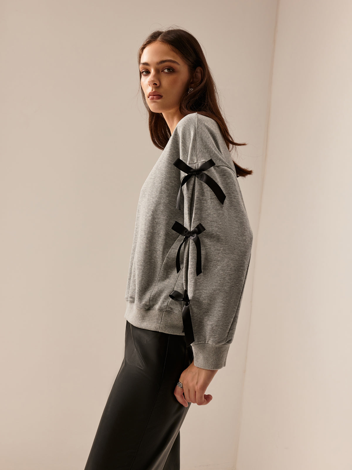 Yaka Fiyonklu Sweatshirt Shine Aura