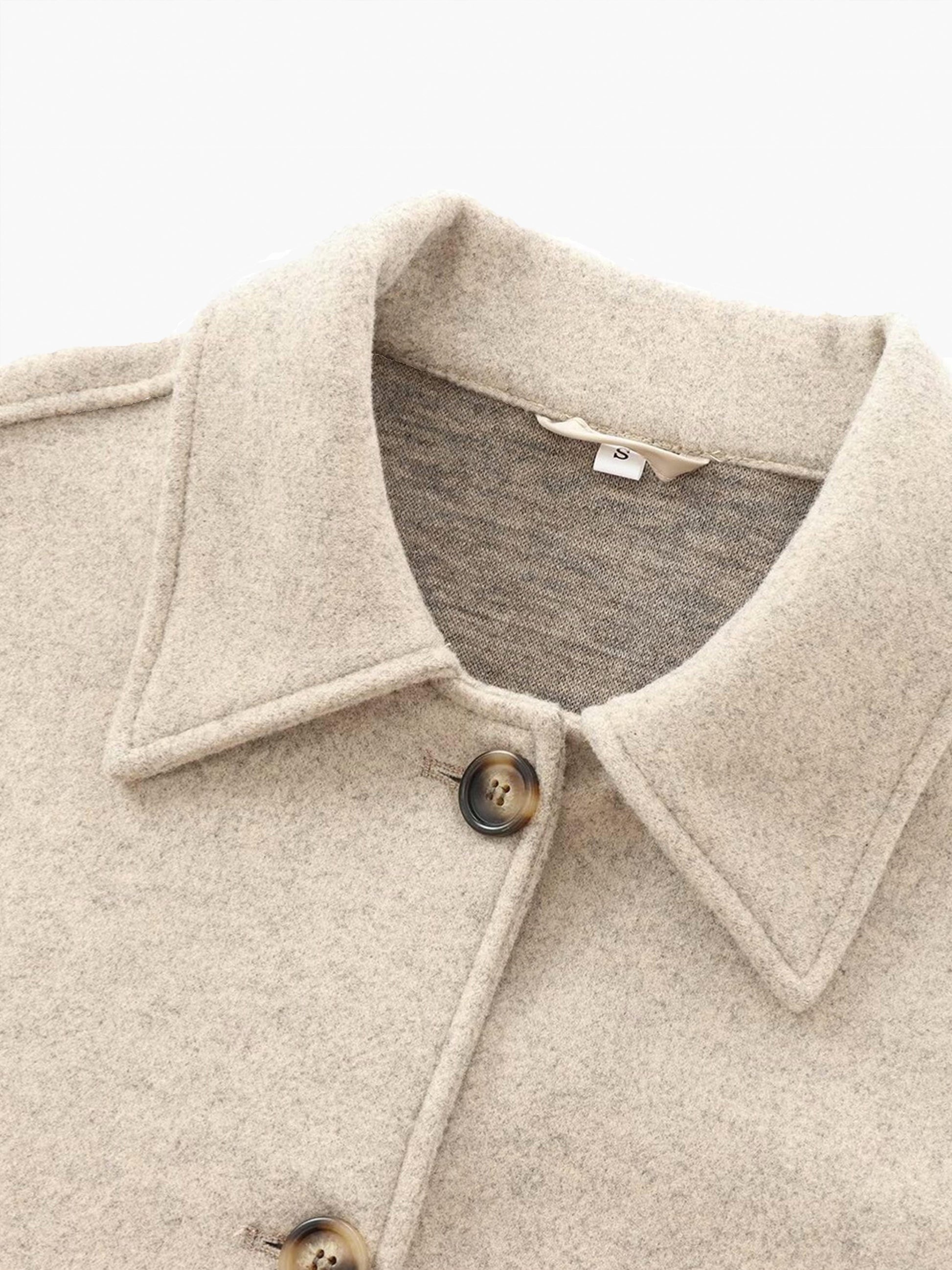 Şık Düğmeli Yaka Ceket Shine Aura