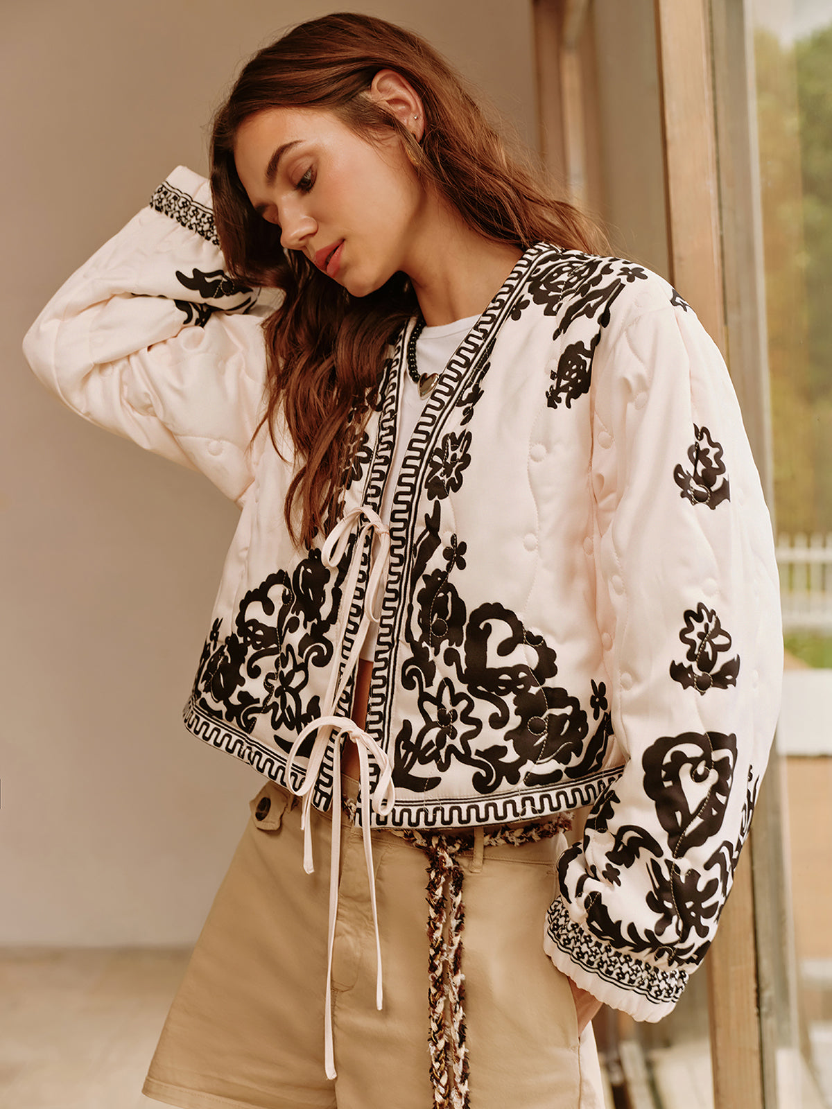 Boheme Baskılı Bağcıklı Kısa Ceket Shine Aura