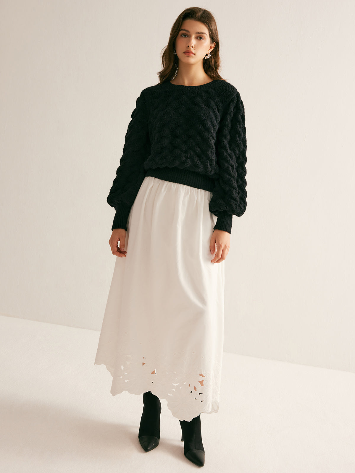 Crew Neck Cloud Sweater Shine Aura