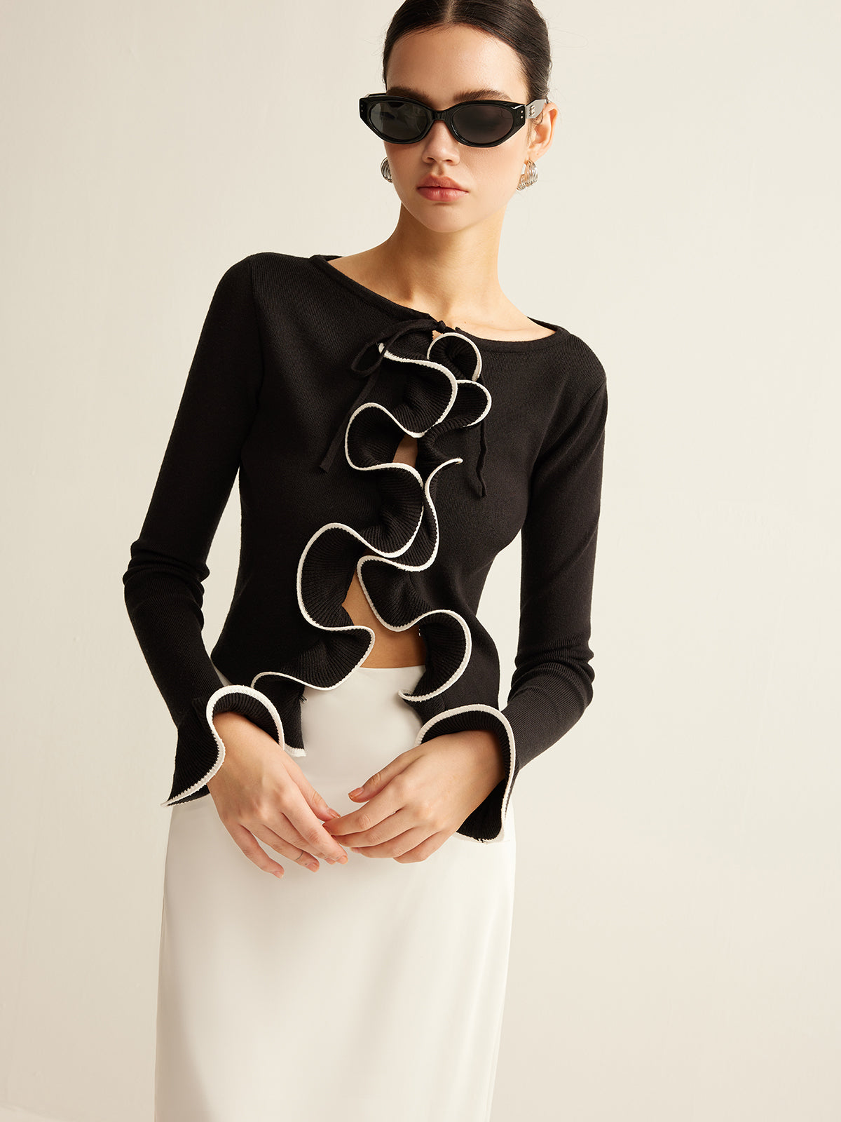 Contrast Ruffle Skinny Cardigan Shine Aura