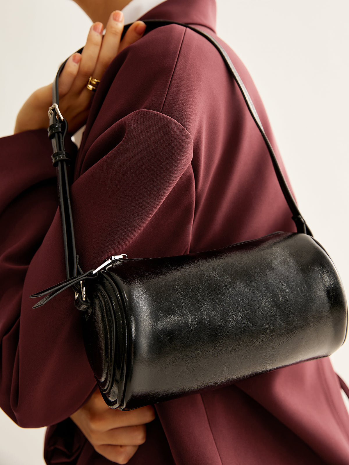 Cylindrical Zipper Bowling Shoulder Bag Shine Aura