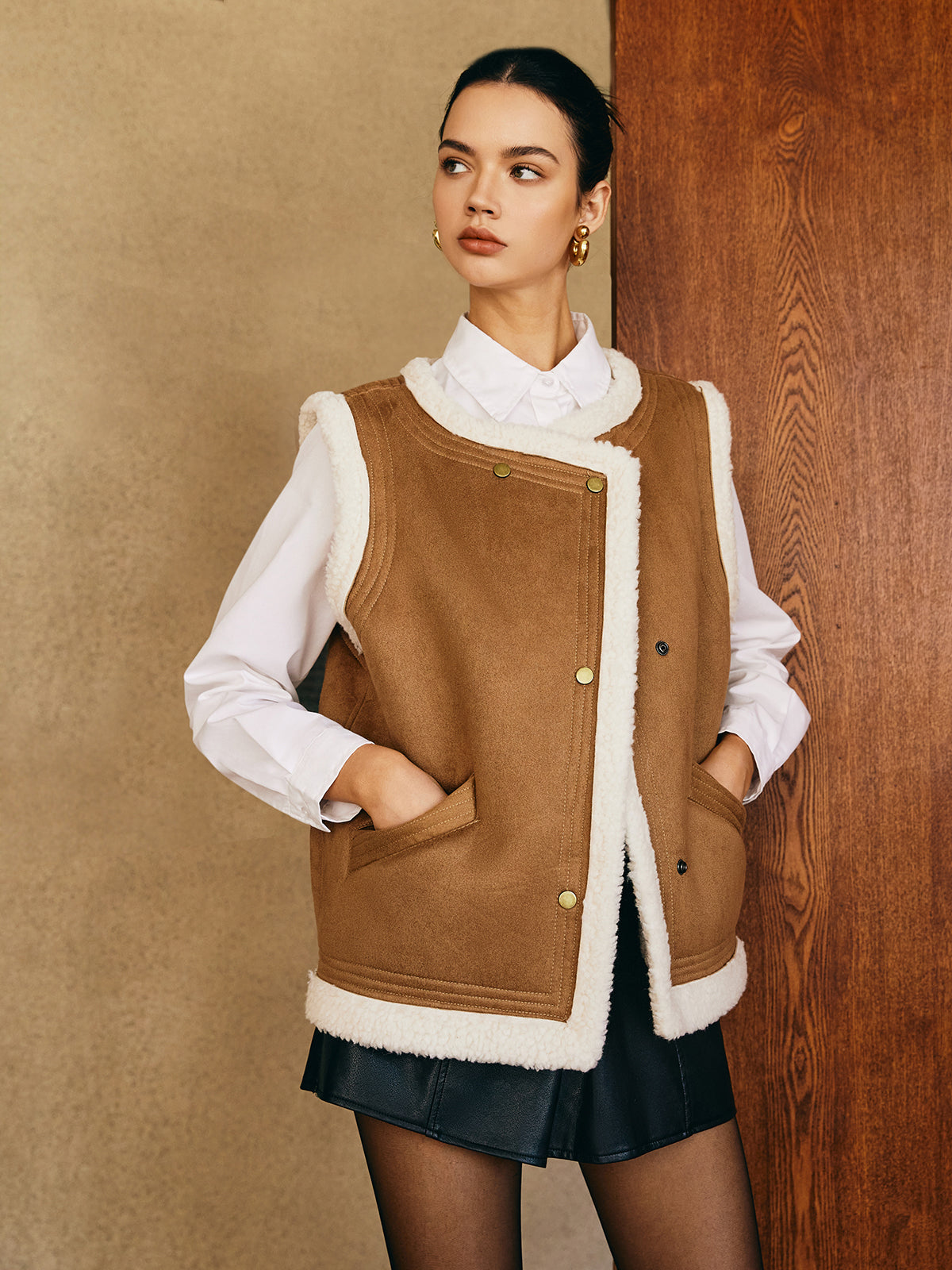 Minky Warm Faux Leather Vest Shine Aura