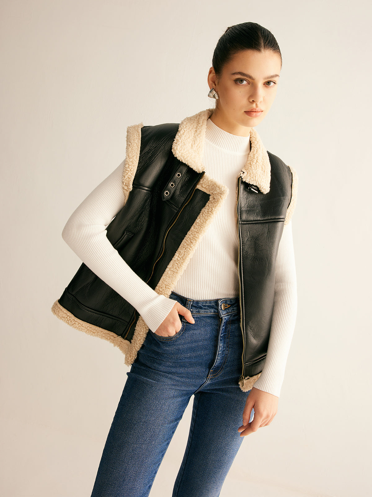Teddy Lined PU Leather Vest Shine Aura