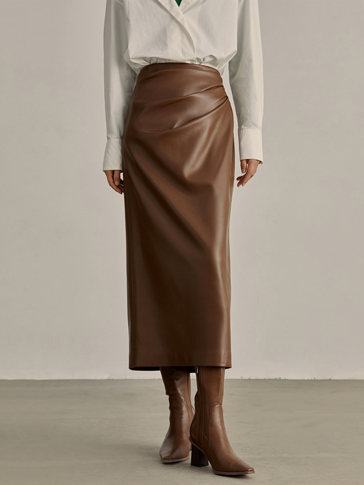 Minimalist PU Leather Skirt Shine Aura