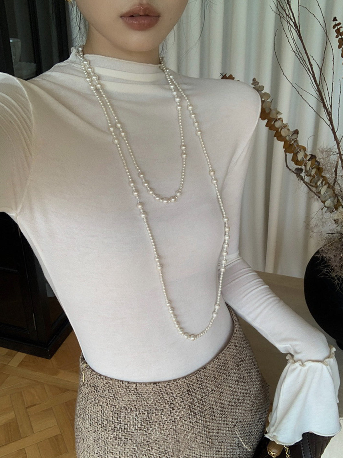 Plain Ruffle-Cuff Jersey Top Shine Aura