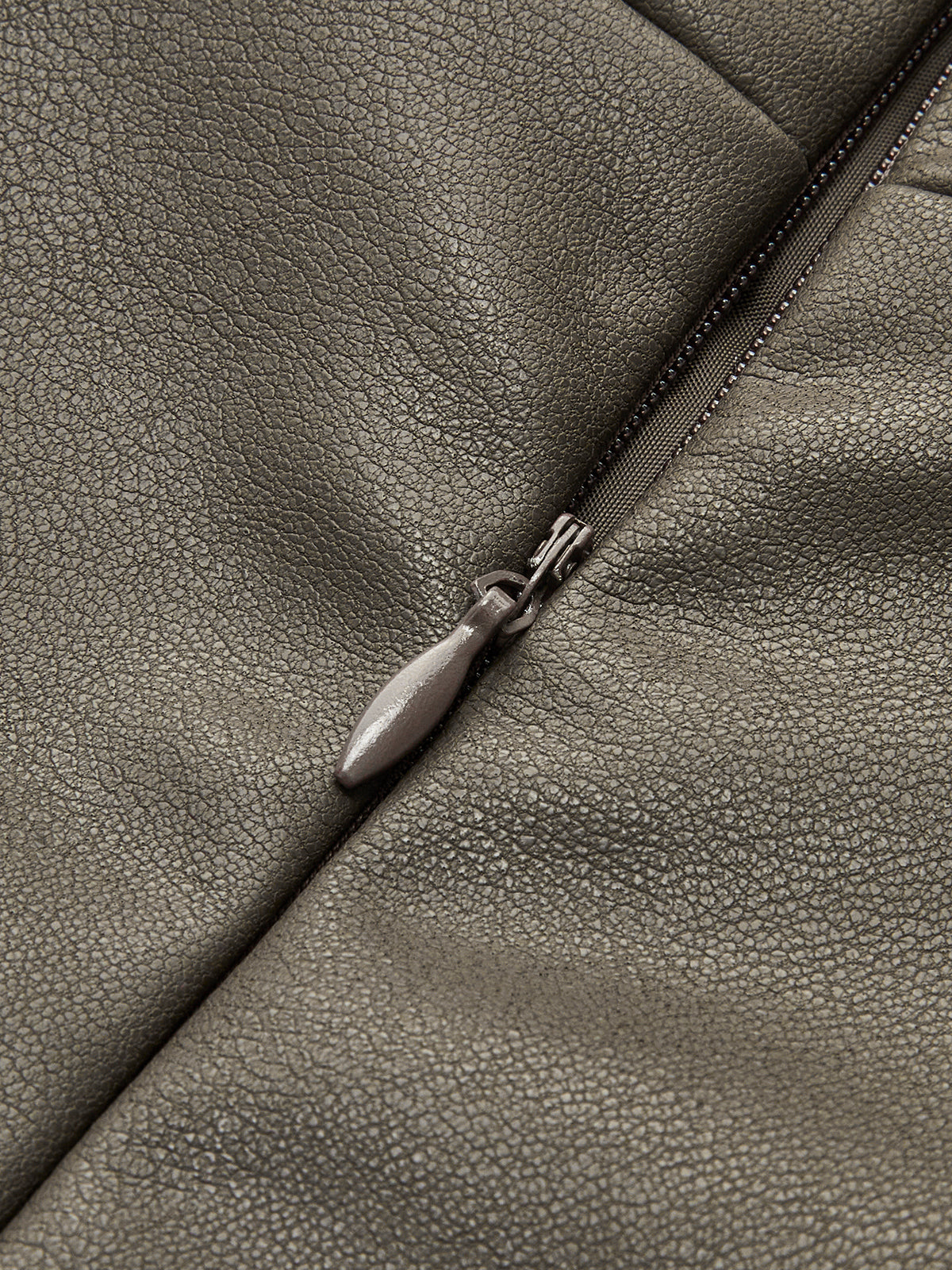 Suni Deri Plise Etek Shine Aura