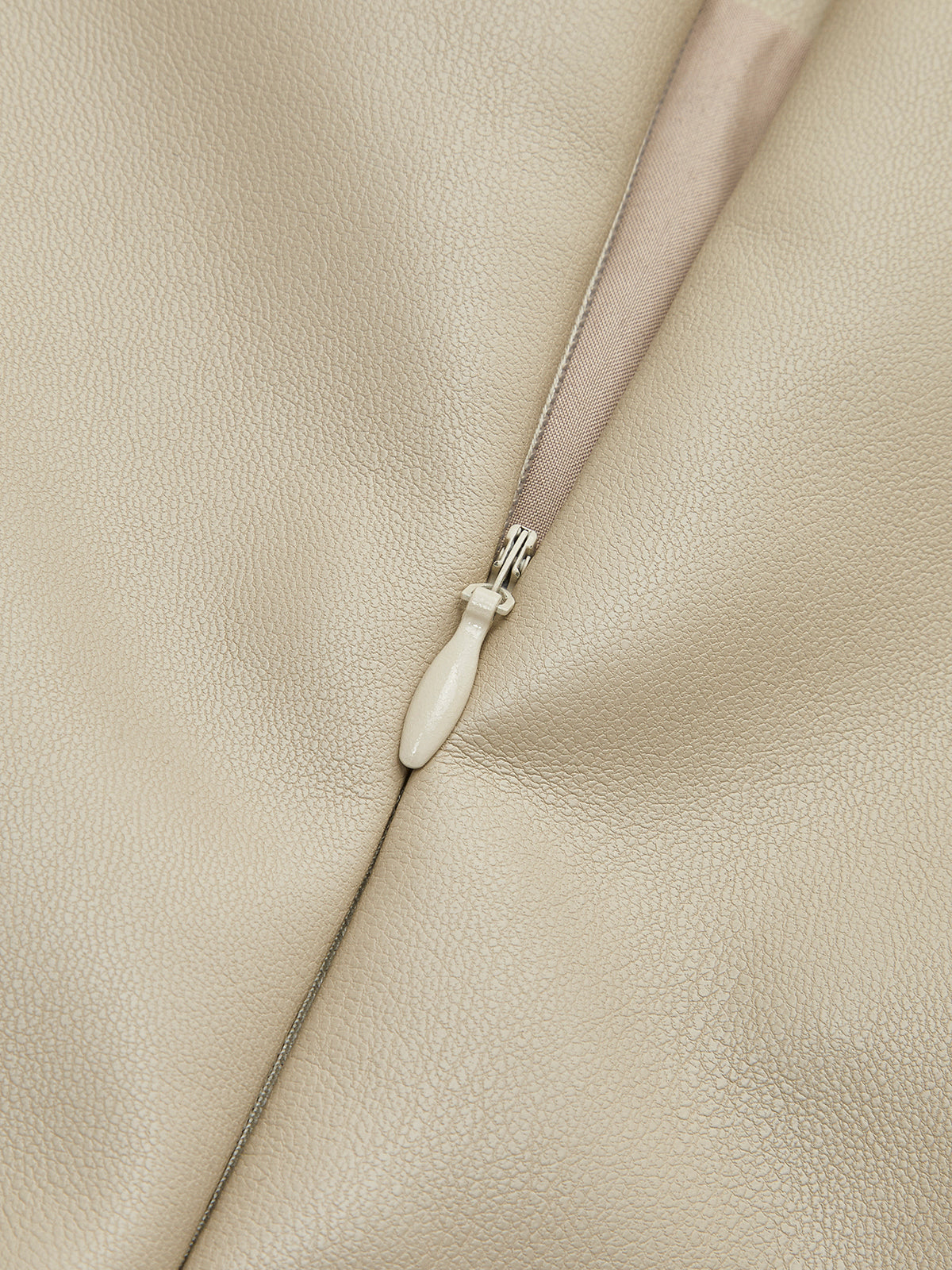 Suni Deri Piping Büzgülü Midi Etek Shine Aura