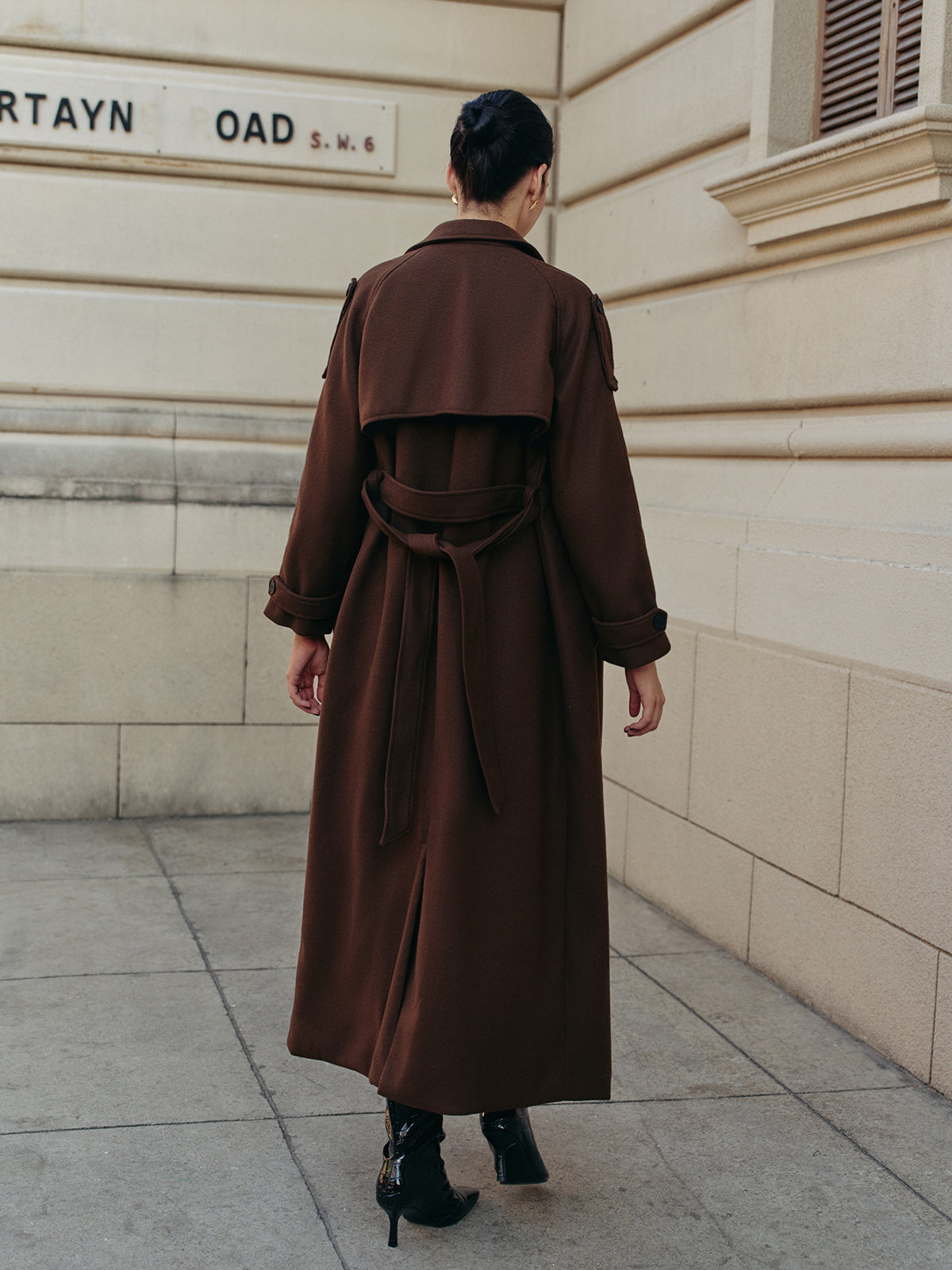 Eğlence Kuşaklı Kumaş Uzun Kaban Shine Aura