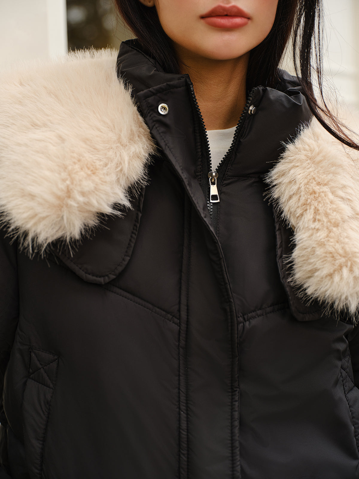 Sıcak Peluş Yaka Kısa Kış Kabanı Shine Aura