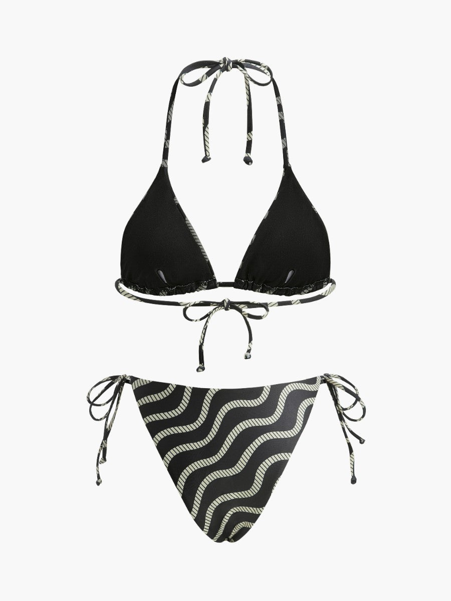 Şık Plaj Görünümü için Şık Dalga Desenli Üçgen Bikini Seti Shine Aura
