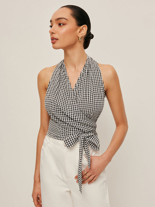 Şık Gingham Askılı Sarma Bluz ile Zahmetsiz Stil