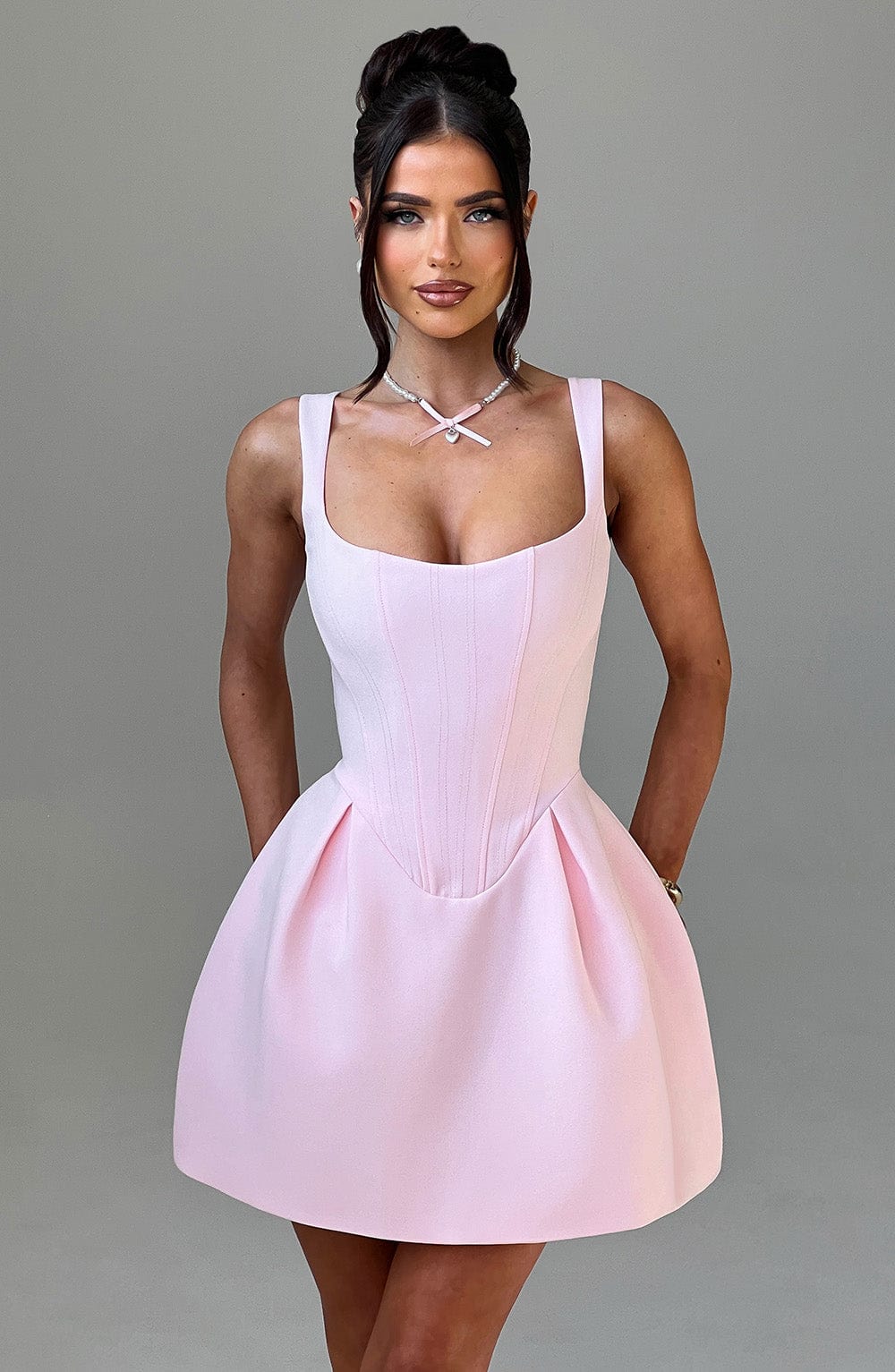 Janiyah Mini Elbise - Allık Shine Aura